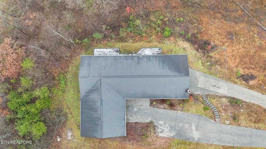 Photo of 228 Harmon Circle, New Tazewell, TN 37825 (MLS # 1285228)