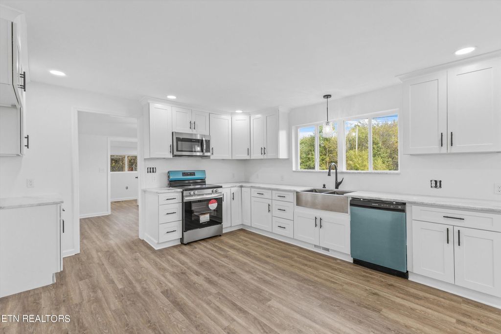 Photo of 2399 Sweetwater Vonore Rd, Sweetwater, TN 37874 (MLS # 1280145)