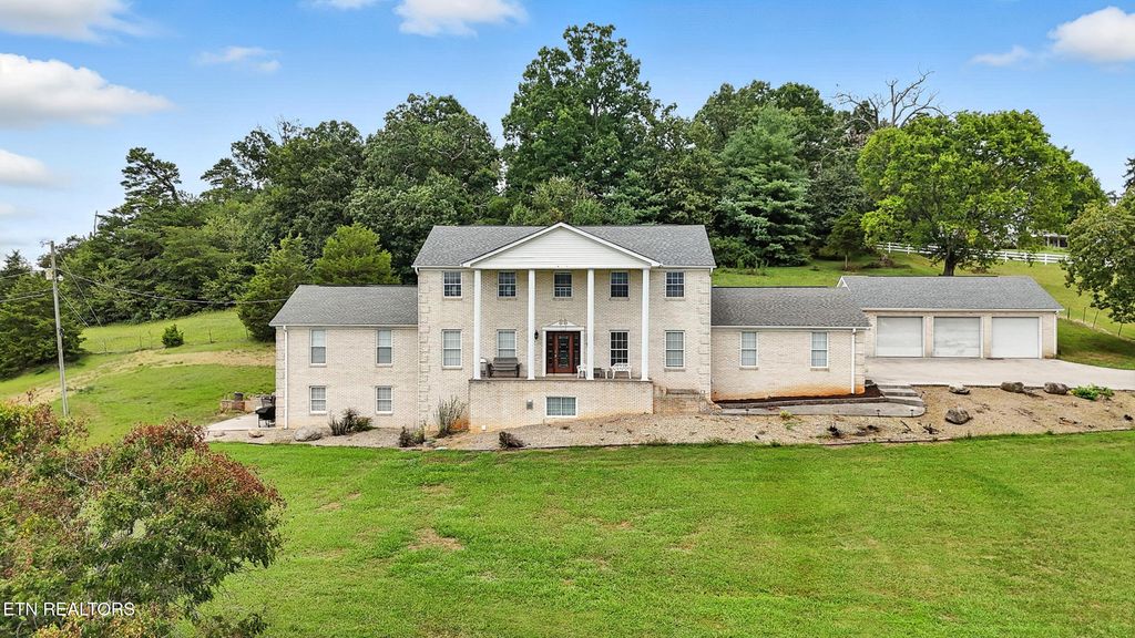 Photo of 212 Simmons Rd, Seymour, TN 37865 (MLS # 1310319)