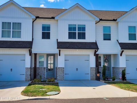 Photo of 435 Harper Village Way, Lenoir City, TN 37771 (MLS # 1338165)