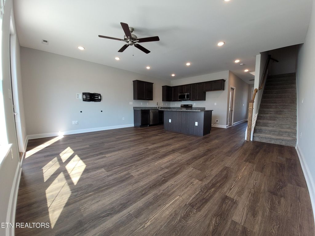 Photo of 435 Harper Village Way, Lenoir City, TN 37771 (MLS # 1338165)