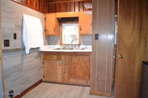 Tiny photo for 128 Cummins Court, Celina, TN 38551 (MLS # 1359498)