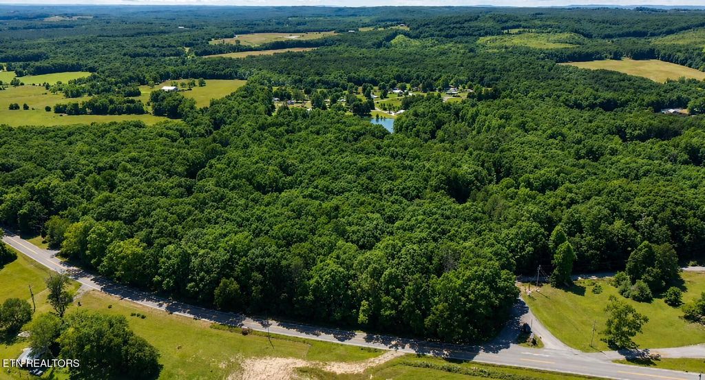Photo of Lantana Rd, Crossville, TN 38572 (MLS # 1343577)