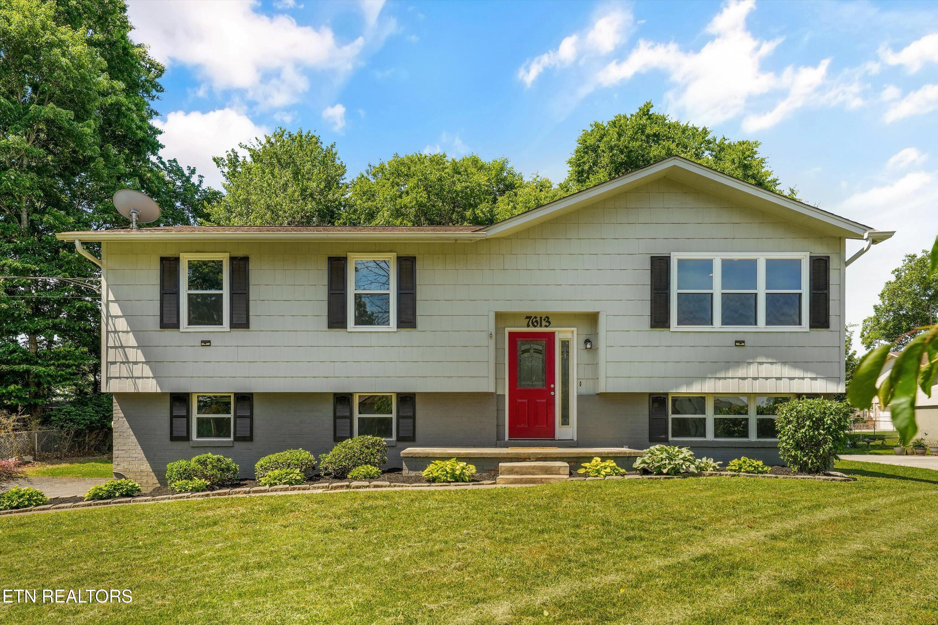 7613 Fall Wind Court