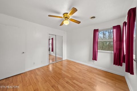 Tiny photo for 307 Tarwater St, Rockwood, TN 37854 (MLS # 1330230)