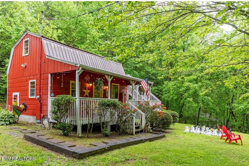 Photo of 44244428 Grindstone Ridge Rd, Pigeon Forge, TN 37863 (MLS # 1316480)