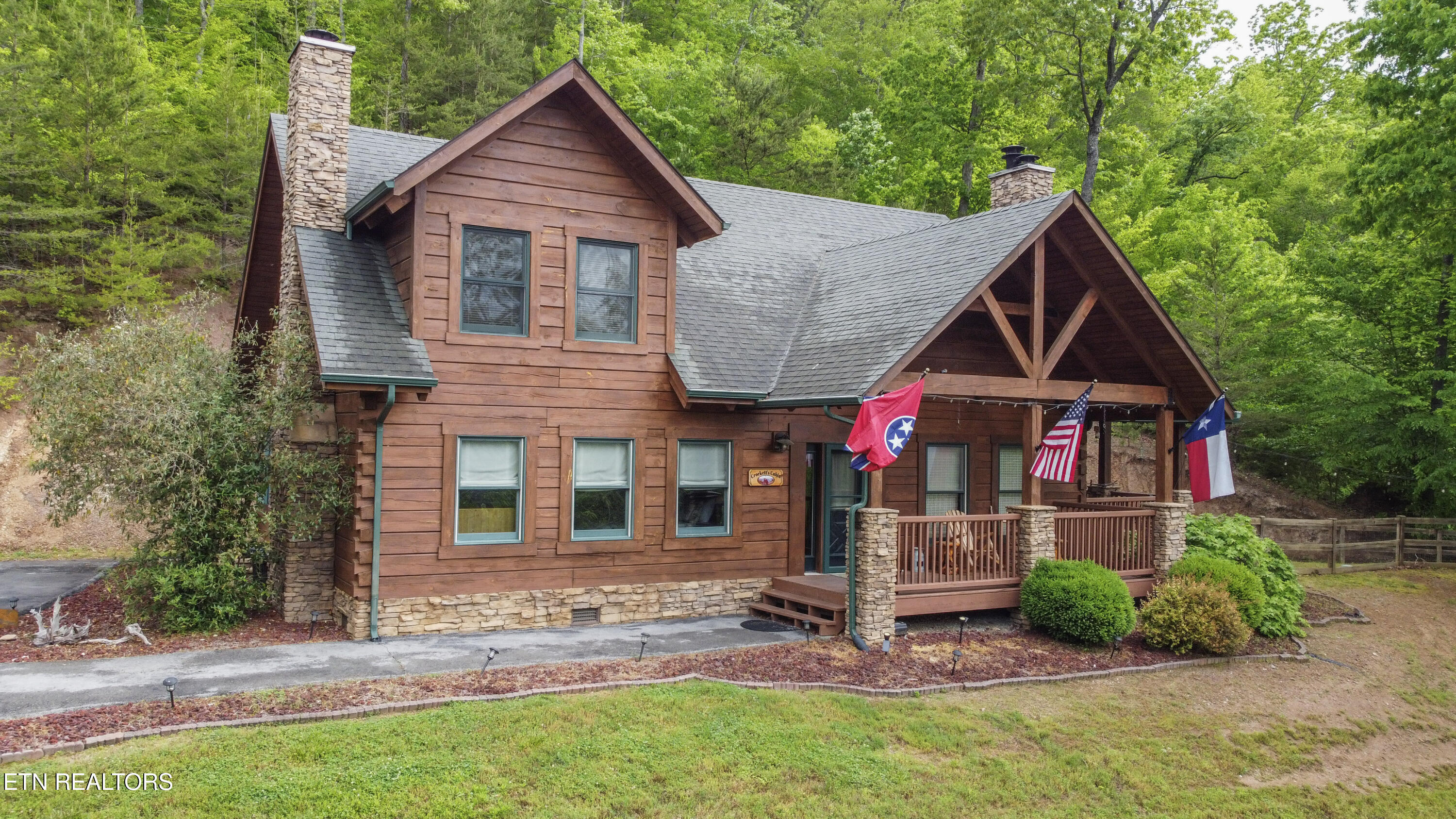 616 Wildcat Hollow Rd