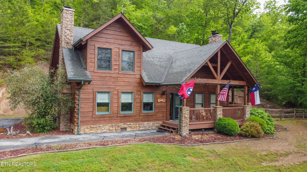 Photo of 616 Wildcat Hollow Rd, New Tazewell, TN 37825 (MLS # 1300602)