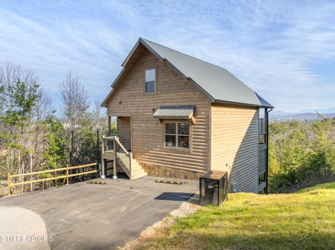 Tiny photo for 804 Peak Loop Way, Pigeon Forge, TN 37876 (MLS # 1324467)
