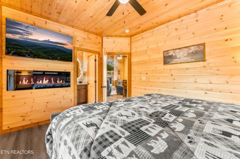 Tiny photo for 804 Peak Loop Way, Pigeon Forge, TN 37876 (MLS # 1324467)