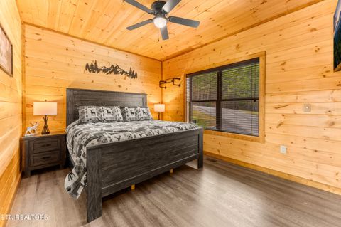 Tiny photo for 804 Peak Loop Way, Pigeon Forge, TN 37876 (MLS # 1324467)
