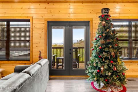 Tiny photo for 804 Peak Loop Way, Pigeon Forge, TN 37876 (MLS # 1324467)