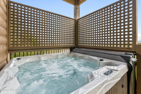 Tiny photo for 804 Peak Loop Way, Pigeon Forge, TN 37876 (MLS # 1324467)