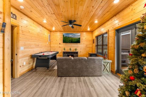 Tiny photo for 804 Peak Loop Way, Pigeon Forge, TN 37876 (MLS # 1324467)