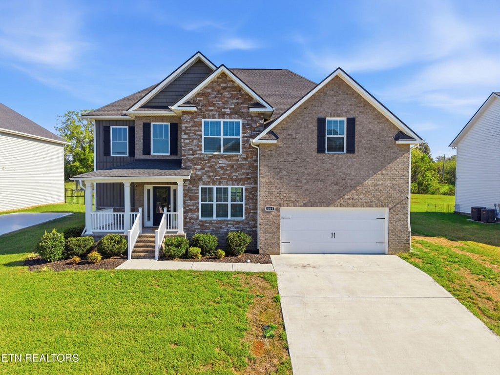 Photo of 2014 Farm Blvd, Sevierville, TN 37876 (MLS # 1358797)