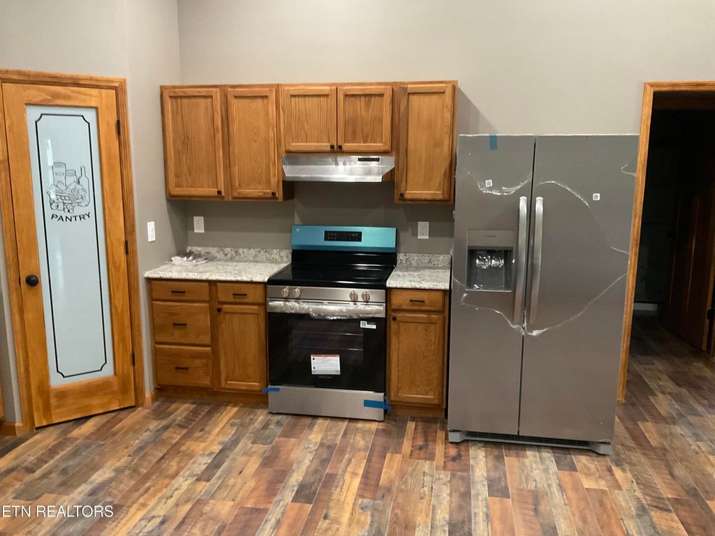 Photo of 246 Burkemill Rd, Rockwood, TN 37854 (MLS # 1319339)