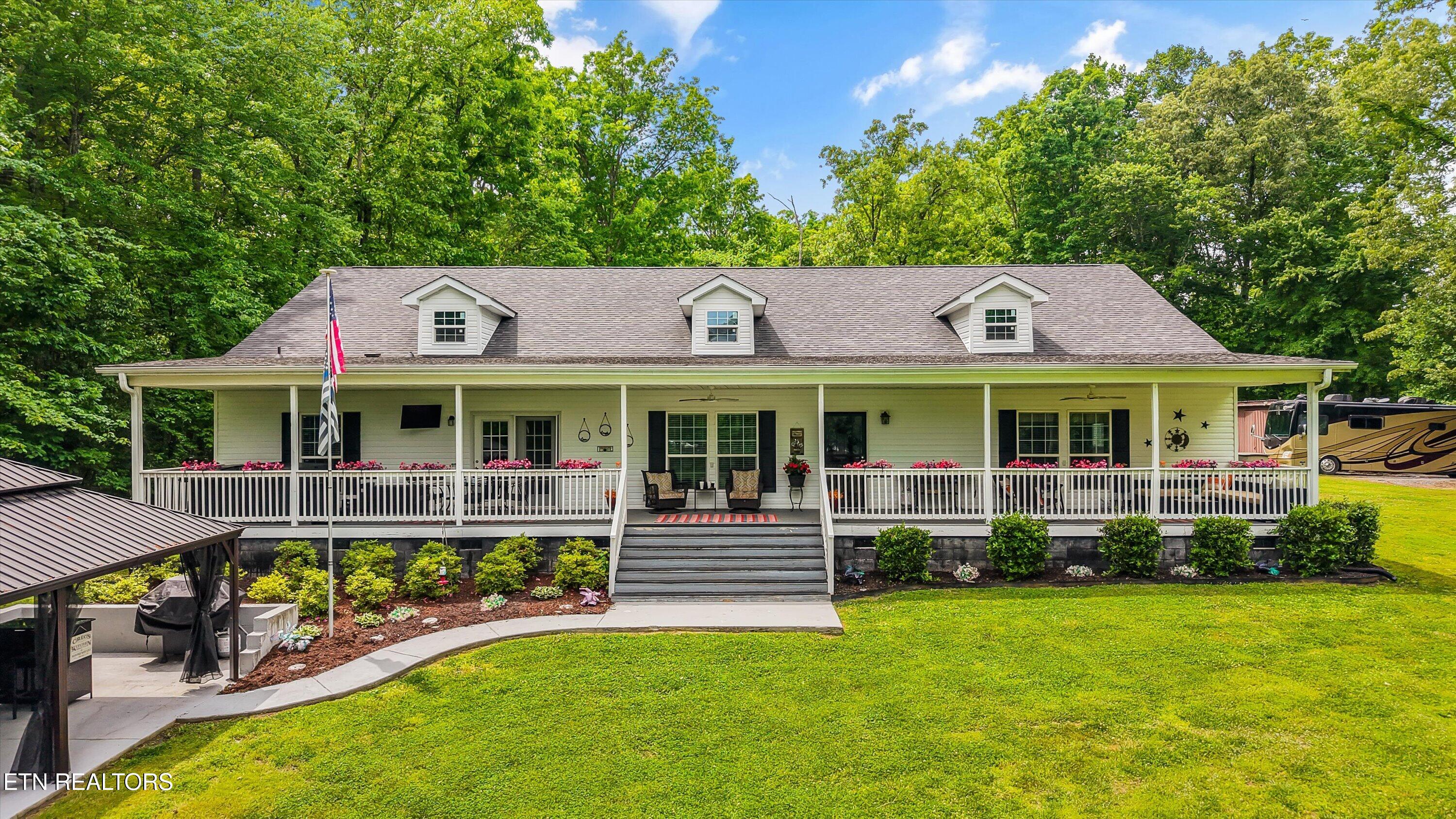 598 Huff Bend Lane