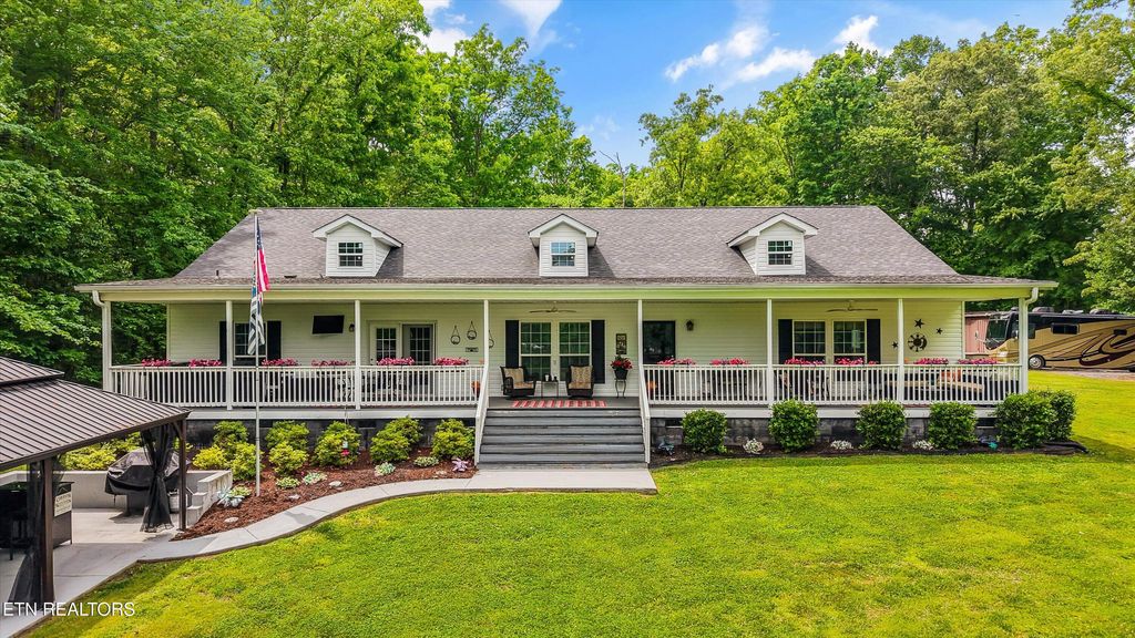 Photo of 598 Huff Bend Lane, Ten Mile, TN 37880 (MLS # 1339884)
