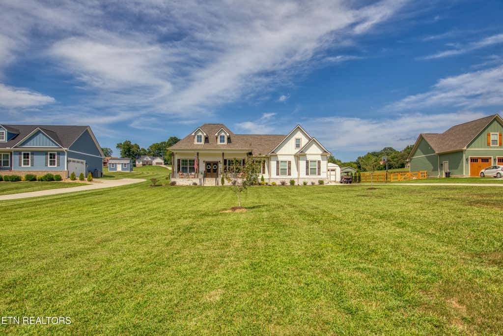 Photo of 1928 River Mist Circle, New Market, TN 37820 (MLS # 1352645)