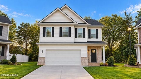 Photo of 4704 Stoneyhurst Lane, Knoxville, TN 37918 (MLS # 1359327)