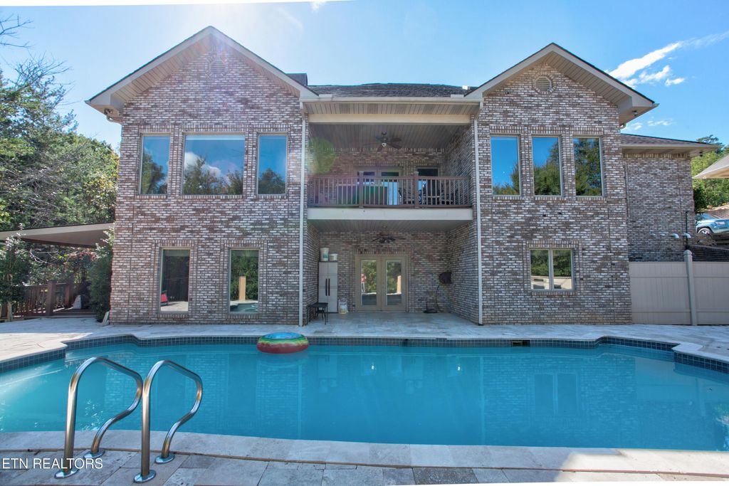 Photo of 544 Kings Hills Blvd, Pigeon Forge, TN 37863 (MLS # 1317887)