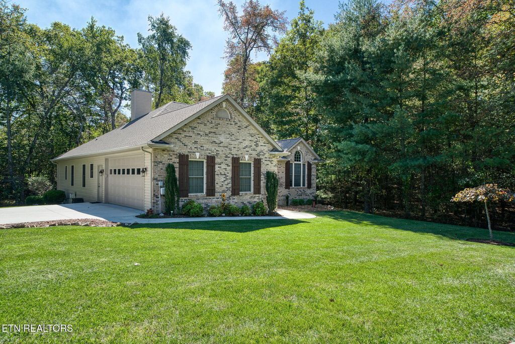 Photo of 14 Holly Court, Fairfield Glade, TN 38558 (MLS # 1321695)