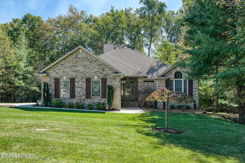 Photo of 14 Holly Court, Fairfield Glade, TN 38558 (MLS # 1321695)