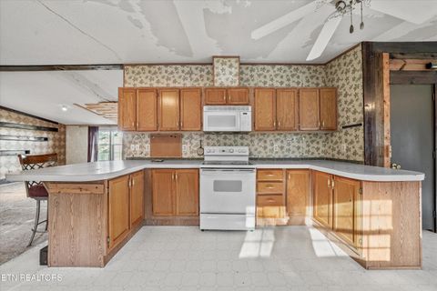 Tiny photo for 750 Lake Drive, Loudon, TN 37774 (MLS # 1325206)