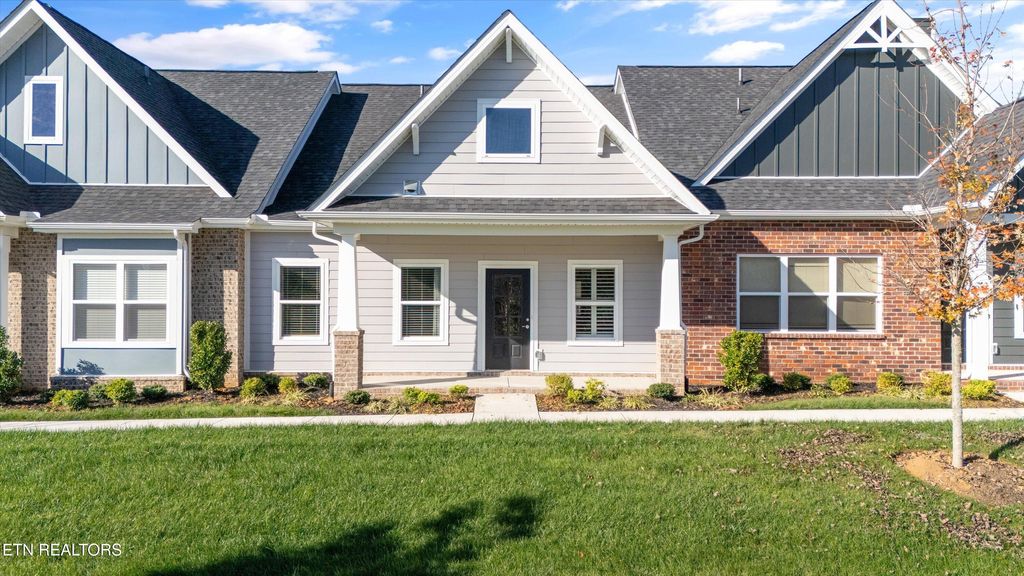 Photo of 164 Goldheart Rd, Farragut, TN 37934 (MLS # 1282328)