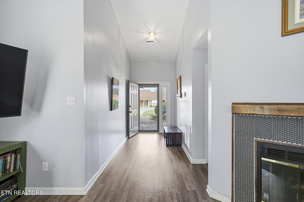 Photo of 8800 Mill Run Drive, Knoxville, TN 37922 (MLS # 1329741)