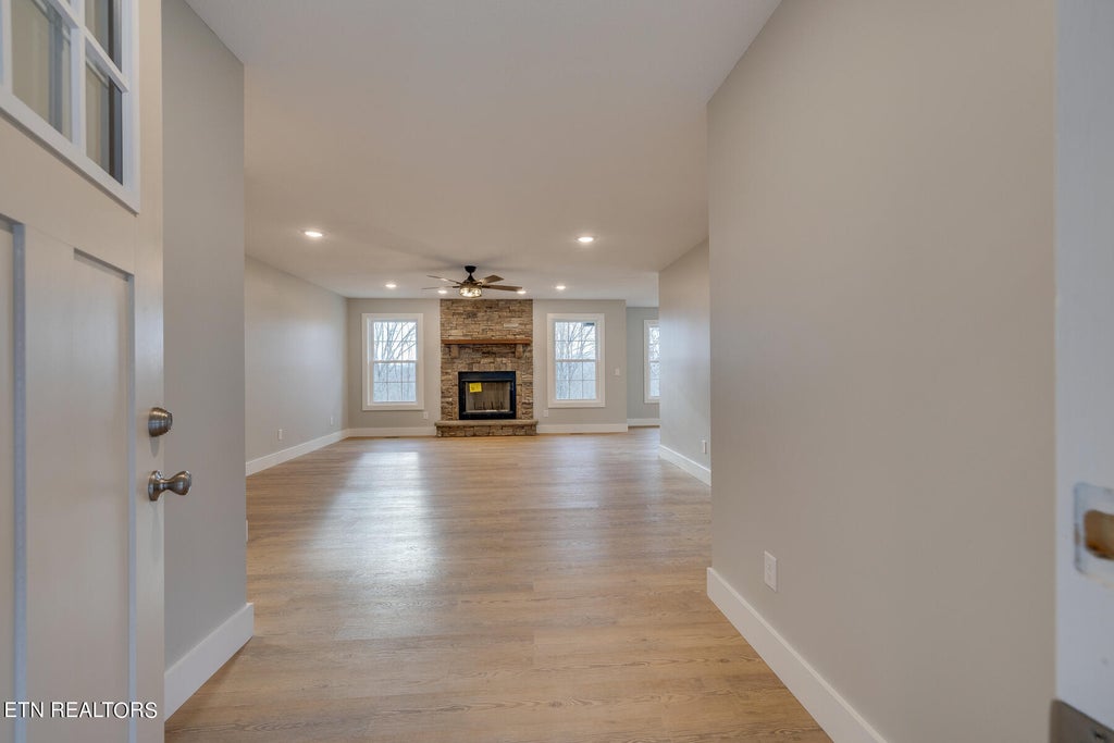 Photo of 553 Green Ridge Trail Trl, Harriman, TN 37748 (MLS # 1246566)