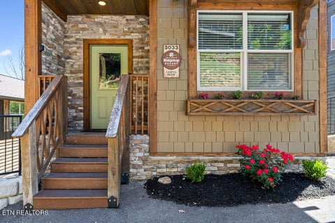 Tiny photo for 3033 Ridge Top Resort Way, Pigeon Forge, TN 37863 (MLS # 1360466)