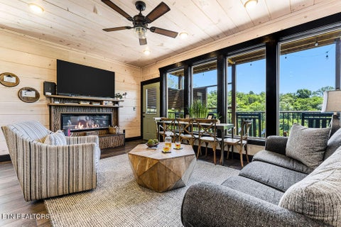 Tiny photo for 3033 Ridge Top Resort Way, Pigeon Forge, TN 37863 (MLS # 1360466)
