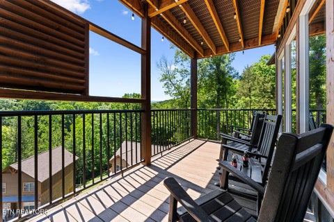 Tiny photo for 3033 Ridge Top Resort Way, Pigeon Forge, TN 37863 (MLS # 1360466)