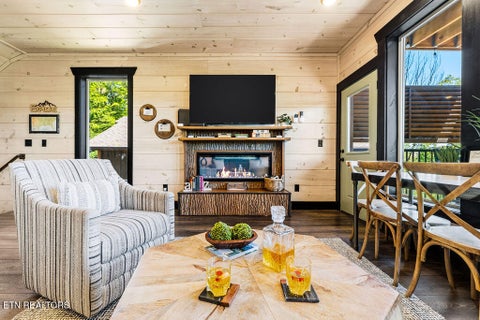 Tiny photo for 3033 Ridge Top Resort Way, Pigeon Forge, TN 37863 (MLS # 1360466)