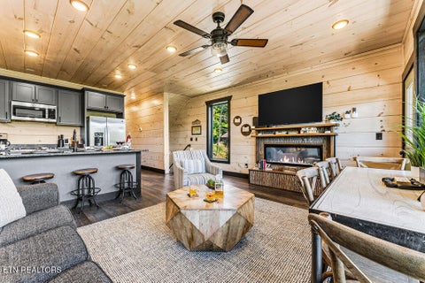 Tiny photo for 3033 Ridge Top Resort Way, Pigeon Forge, TN 37863 (MLS # 1360466)
