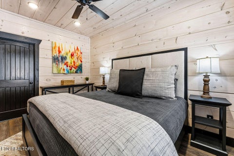 Tiny photo for 3033 Ridge Top Resort Way, Pigeon Forge, TN 37863 (MLS # 1360466)