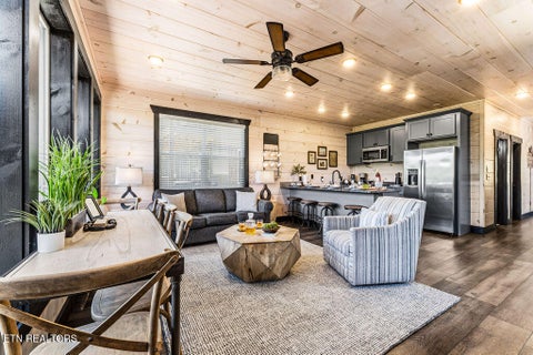 Tiny photo for 3033 Ridge Top Resort Way, Pigeon Forge, TN 37863 (MLS # 1360466)