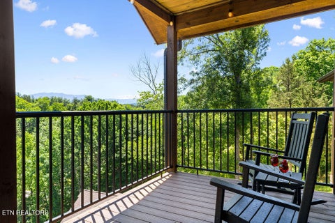 Tiny photo for 3033 Ridge Top Resort Way, Pigeon Forge, TN 37863 (MLS # 1360466)