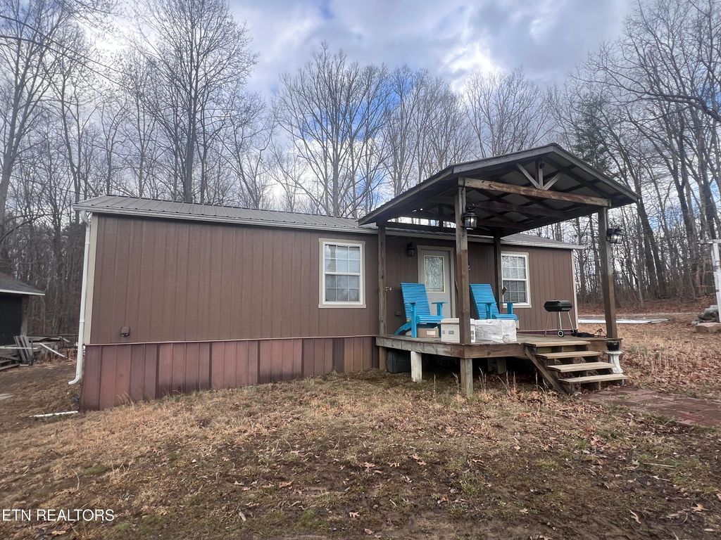 Photo of 52 Duncan Hinds Rd, Jamestown, TN 38556 (MLS # 1329947)