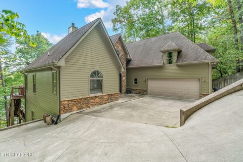 Tiny photo for 455 S Shorewood Lane, Caryville, TN 37714 (MLS # 1317671)