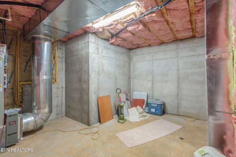Tiny photo for 455 S Shorewood Lane, Caryville, TN 37714 (MLS # 1317671)