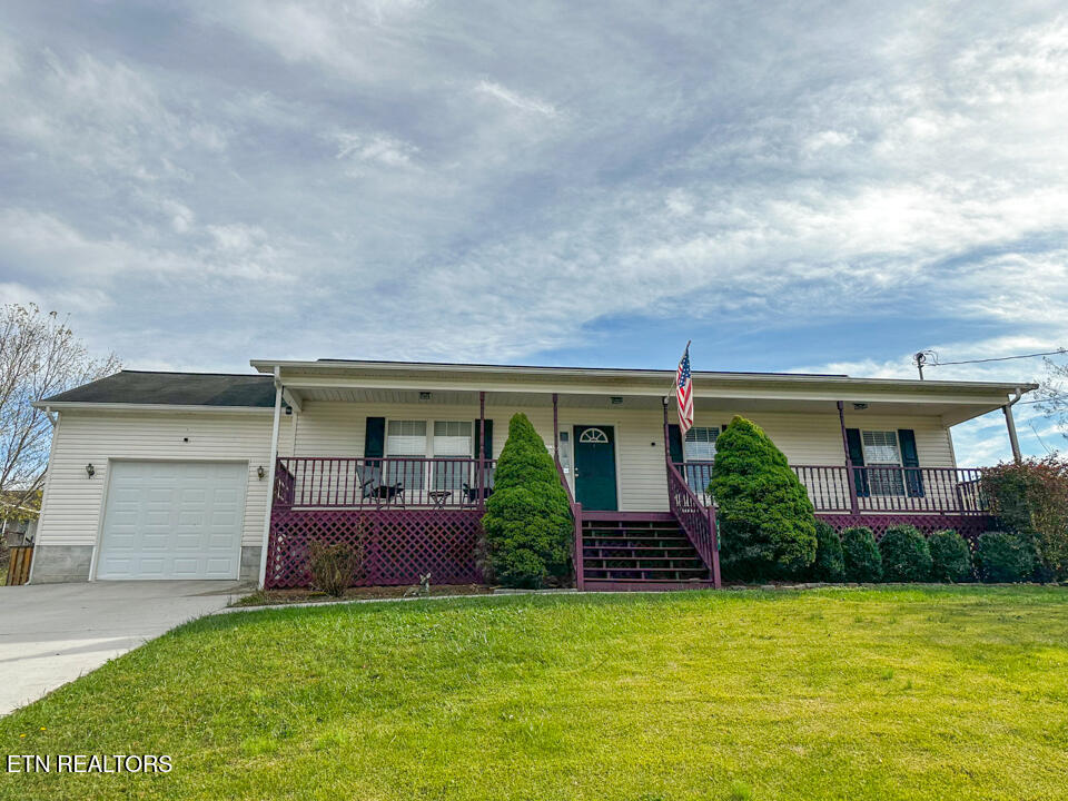 230 Clover Circle