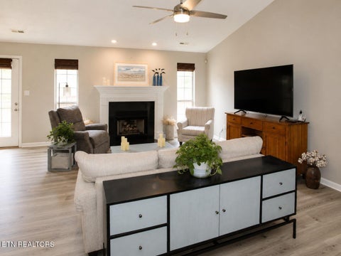 Tiny photo for 6914 Pemmbrooke Shire Lane, Knoxville, TN 37909 (MLS # 1350112)
