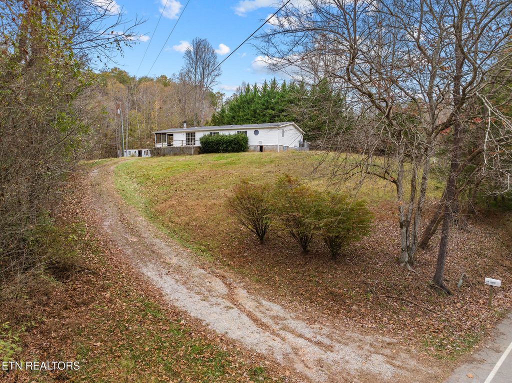 Photo of 877 Big Creek Rd, Madisonville, TN 37354 (MLS # 1282695)