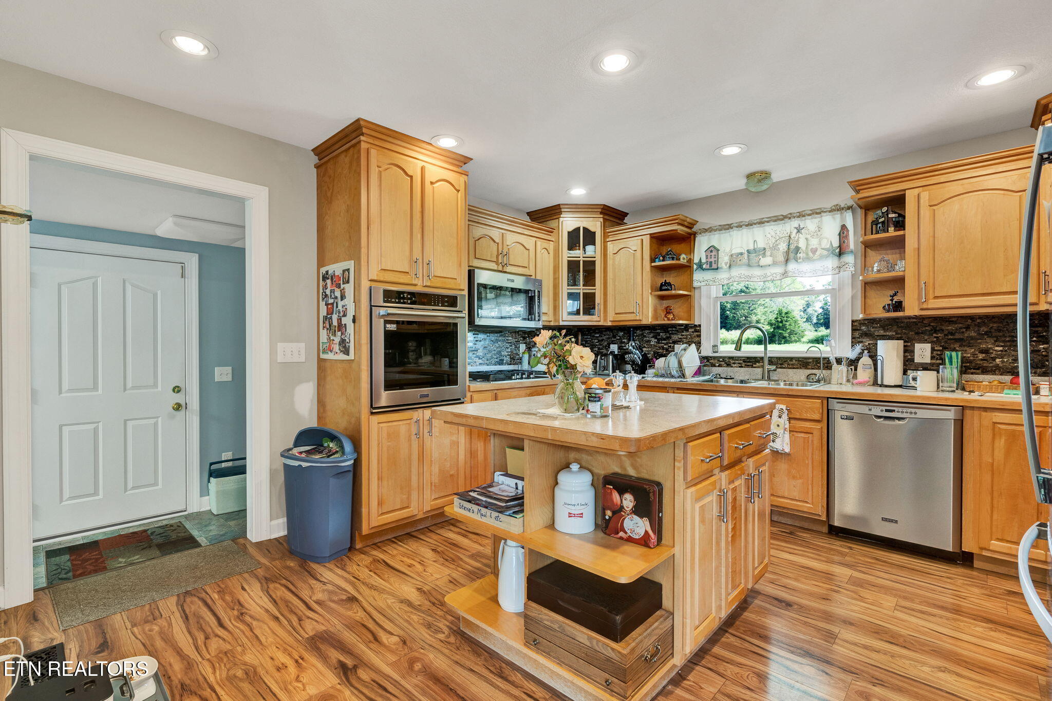 3467 SW Tunnel Hill Rd