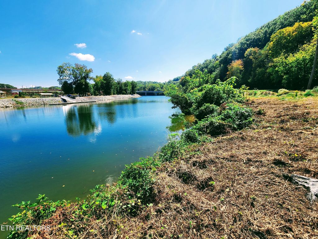 Photo of 115107 Riggs Chapel Rd, Harriman, TN 37748 (MLS # 1328153)