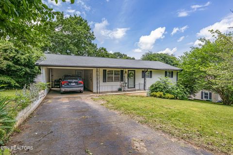 1919 Smokemont Drive Maryville TN 37801