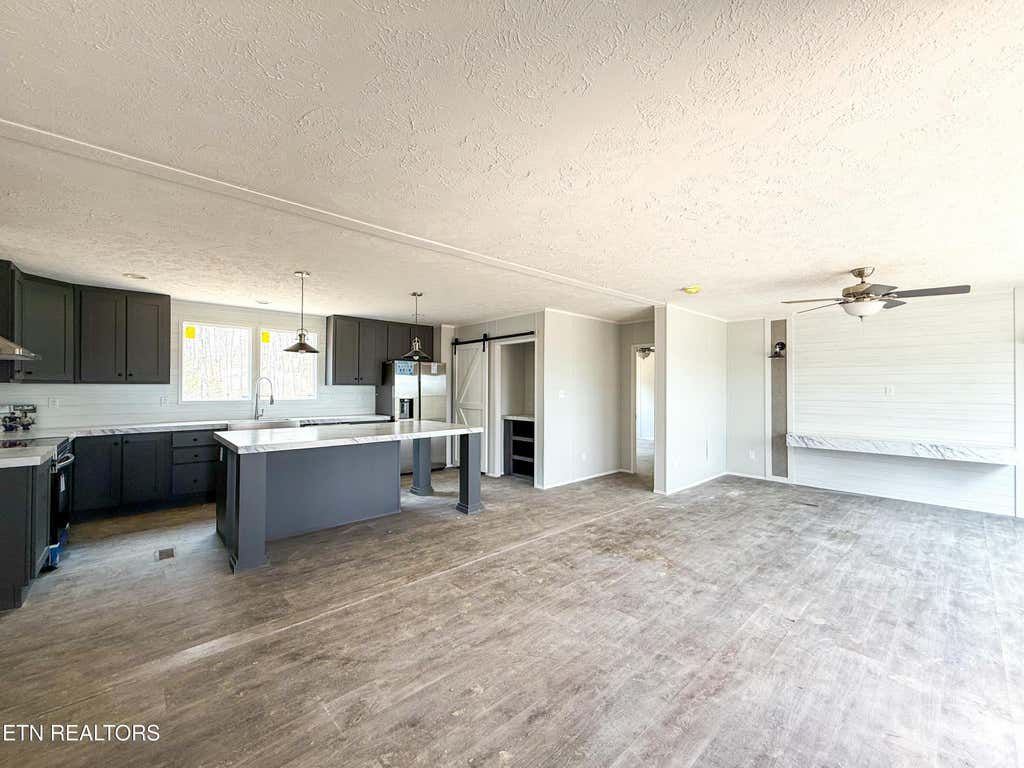 Photo of 785 Pilot Mountain Rd, Sunbright, TN 37872 (MLS # 1296949)