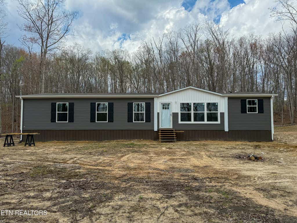 Photo of 785 Pilot Mountain Rd, Sunbright, TN 37872 (MLS # 1296949)
